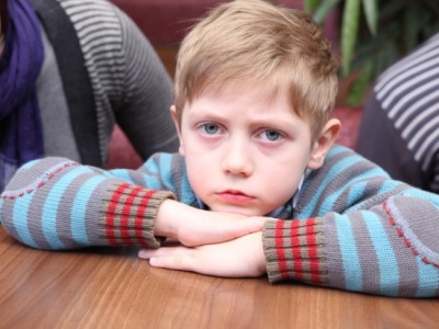 Mama, sinko rabi svojo družbo!