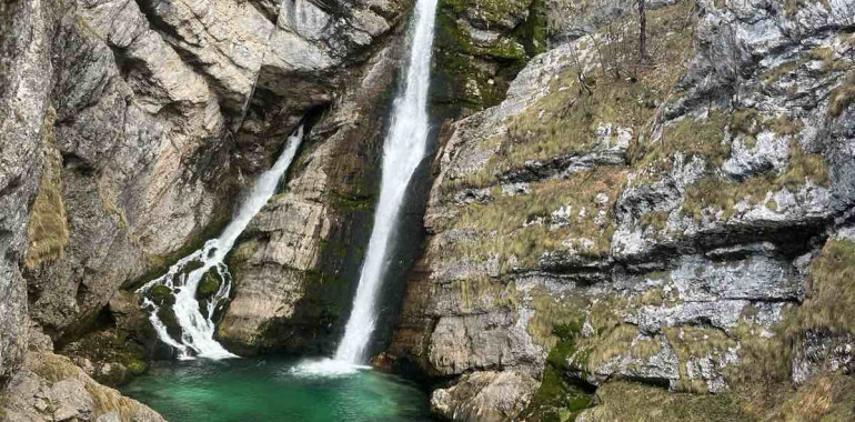 Kozmična karmična ekonomija 