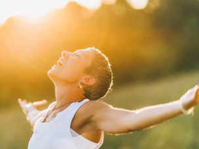 Einsteinova teorija razkriva duhovne resničnosti