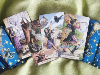 Napoved za horoskope znake - Tarot