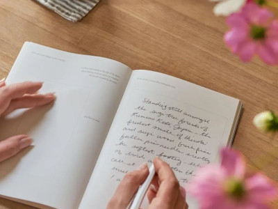 Drobtinice sreče: Dnevnik hvaležnosti za dušo