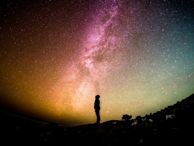 Kozmični portal 9/9 prinaša jasen vpogled v življenjsko poslanstvo