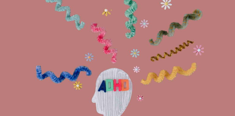 GLEJ ME KOT ČLOVEKA; Osebna zgodba mame otroka z ADHD