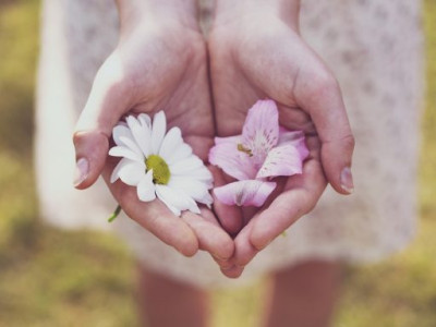 Z drugimi ne ravnaj, kot želiš, da drugi ravnajo s tabo …