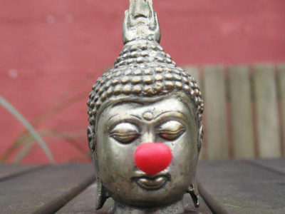 Sveti norec uči nenavezanost, resnica in laž sta le koncepta