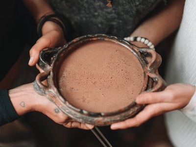 Ritual samomaterinstva s kakavom: vaš novi način skrbi zase!