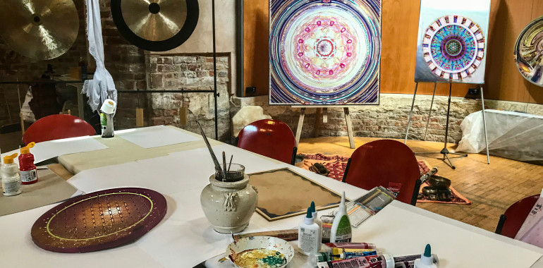 ART SOUND mandala delavnica s Sonio Trošt + Alessandrom Imelijem