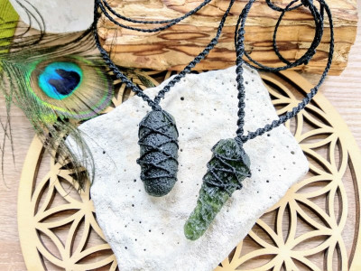 Moldavit odpira naše srce