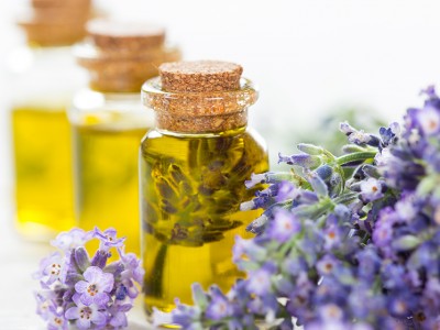 SOS eterična olja za poletne dni