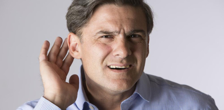 Andrej, nič se vas ni slišalo tule zadaj ... 