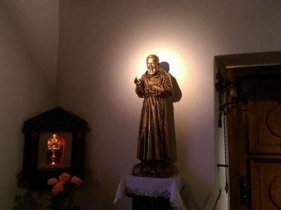 Čarobni Obisk pri Patru Piju