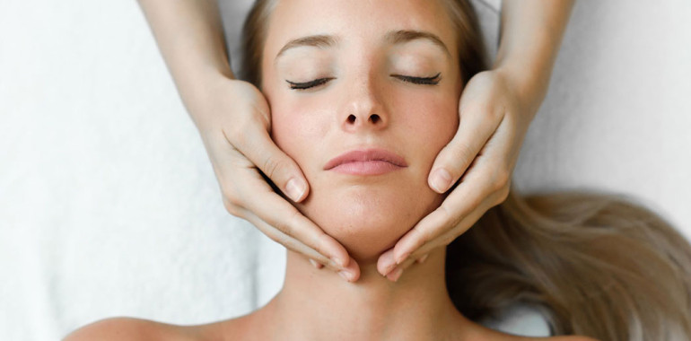 Pomlajevanje z Japonskim cosmo liftingom