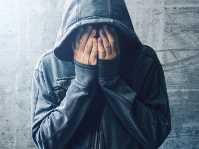 Kako si pomagati in zaščititi svojo energijo, ko smo izredno občutljivi?