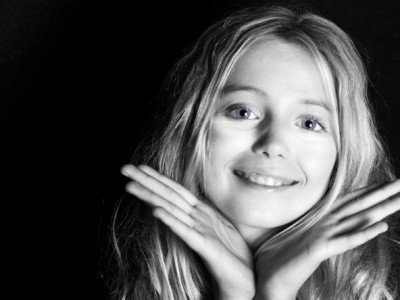 Kako škodimo sebi, kadar pričakujemo, da nas morajo osrečiti drugi?