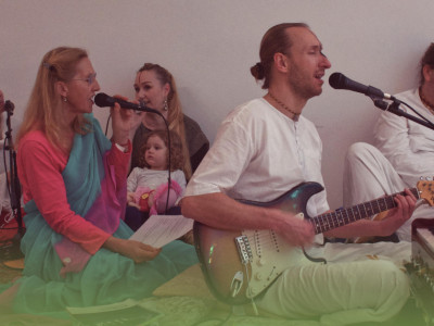 Kirtan session 