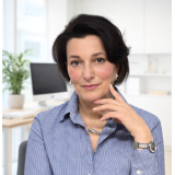 Dr. Kristina Knific, Združenje za osebnostno rast in trajnostni razvoj