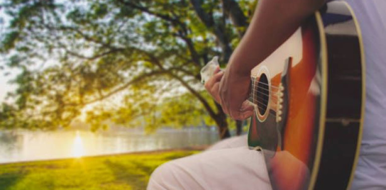 Bhagavat gita- lekcija in kitara