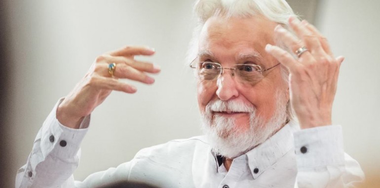 Neale Donald Walsch: življenje se začne na koncu tvoje cone udobja