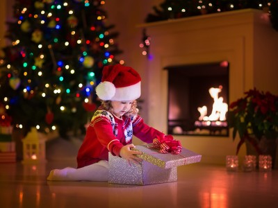 Bodimo sebični, obdarimo se!