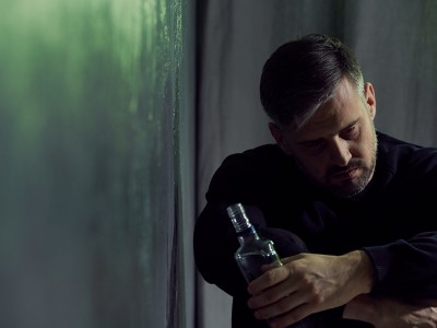 Je skoraj vse, kar misliš, da veš o odvisnosti, napačno!?