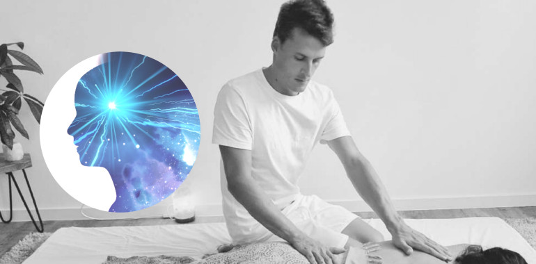 Kratek posvet - TERAPEVTSKA TANTRA MASAŽA