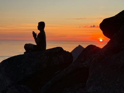 Kako v najtežjih trenutkih v duhovnosti in na splošno najdemo mir v sebi  ?