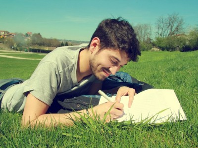 Zakaj ti tvoj moški ne pomaga?