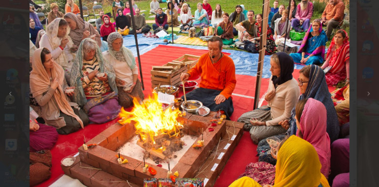 Yajna - hindujski ognjeni obred