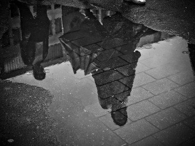 Refleksija v drugih: privlačiš to, kar sodiš, dokler ne sodiš več tega, kar privlačiš