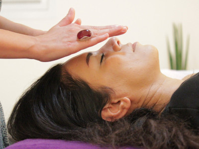 Reiki Usui: Nežen Dotik za Sprostitev, Notranji Mir &amp; Ravnovesje