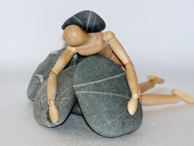 Ozaveščanje ljudi ali prikrito sabotiranje?