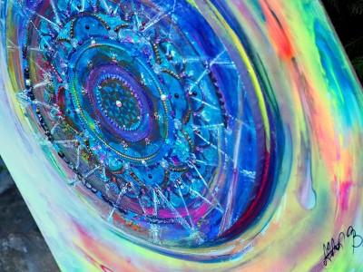 Spoznajte Aleksandra Baumkirherja in njegov svet energijskih slik!