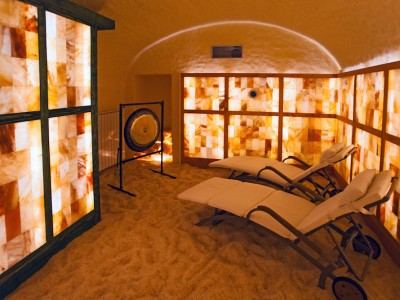 Solna terapija v himalajski solni sobi