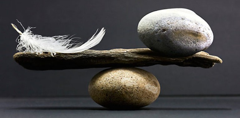 Neskončna potreba po še in balans med materialnim in duhovnim