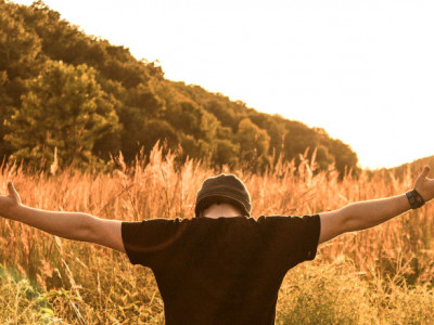 Ne boj se. Trdo delaj, zaupaj in se predaj 