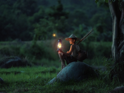 Ko se svet iz svetlobe prevesi v temo  (zgodba za otroke)