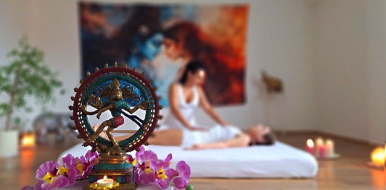 Spanda - Terapevtska tantra masaža, Tečaji tantra masaže, Tantra hatha joga