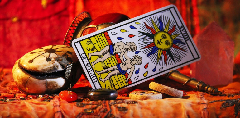 Tarot energijska napoved tedna: 9. – 16. 10. 2023