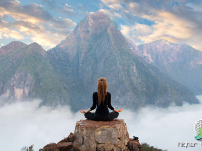 V službi življenja samega (Lama Zopa Rinpoche)