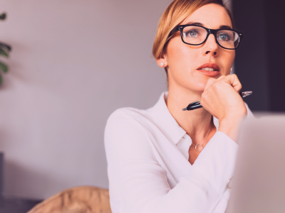 Zakaj delo na sebi ne prinese pravega miru — in kako znova vzpos