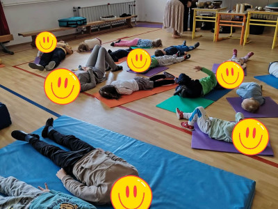 Zvočna kopel s predstavitvijo terapevtskih inštrumentov za otrok